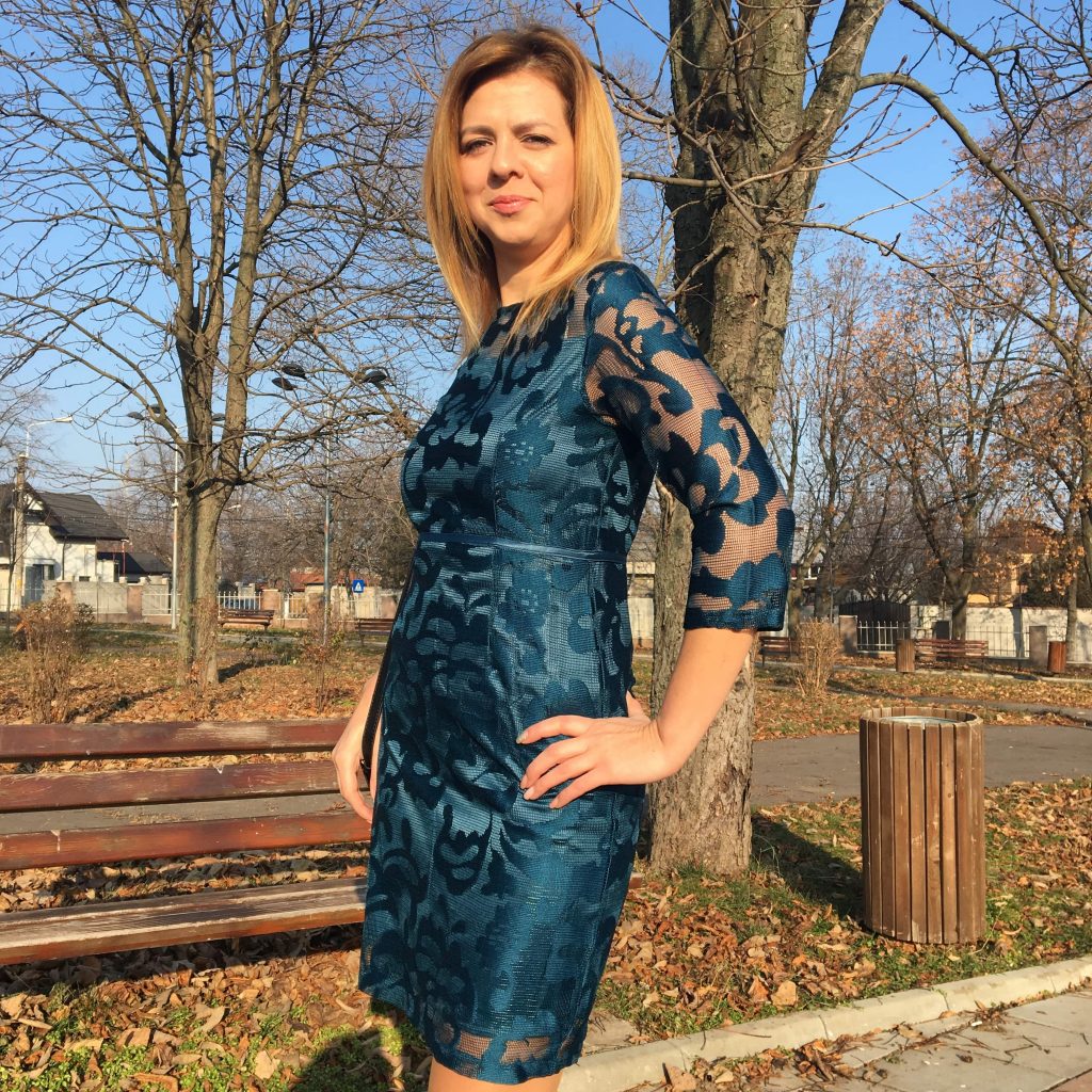 sammydrees-rochie-dantela