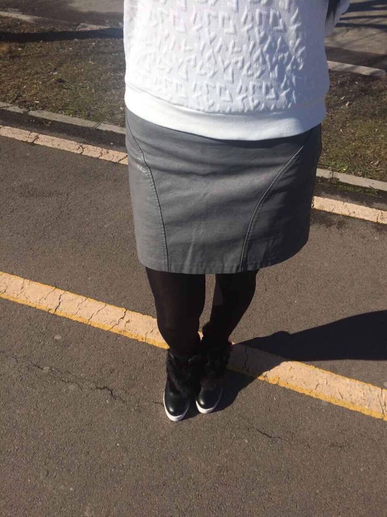 fusta-gri-rosewholesale-min