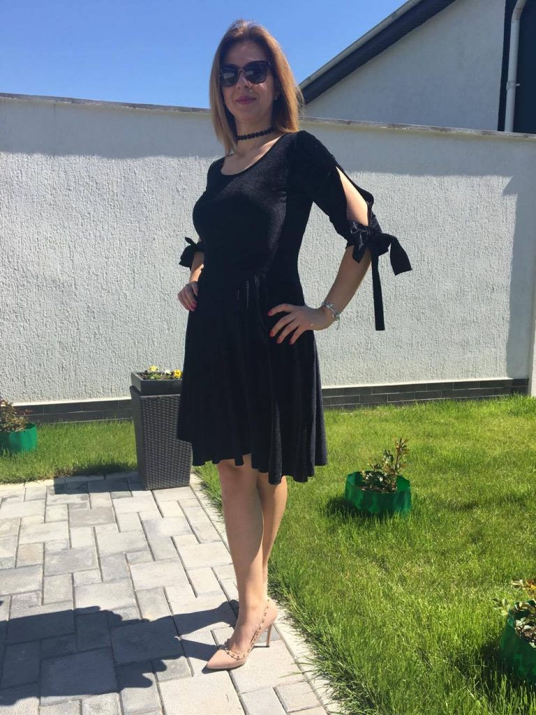 rochie-neagra-karla-min